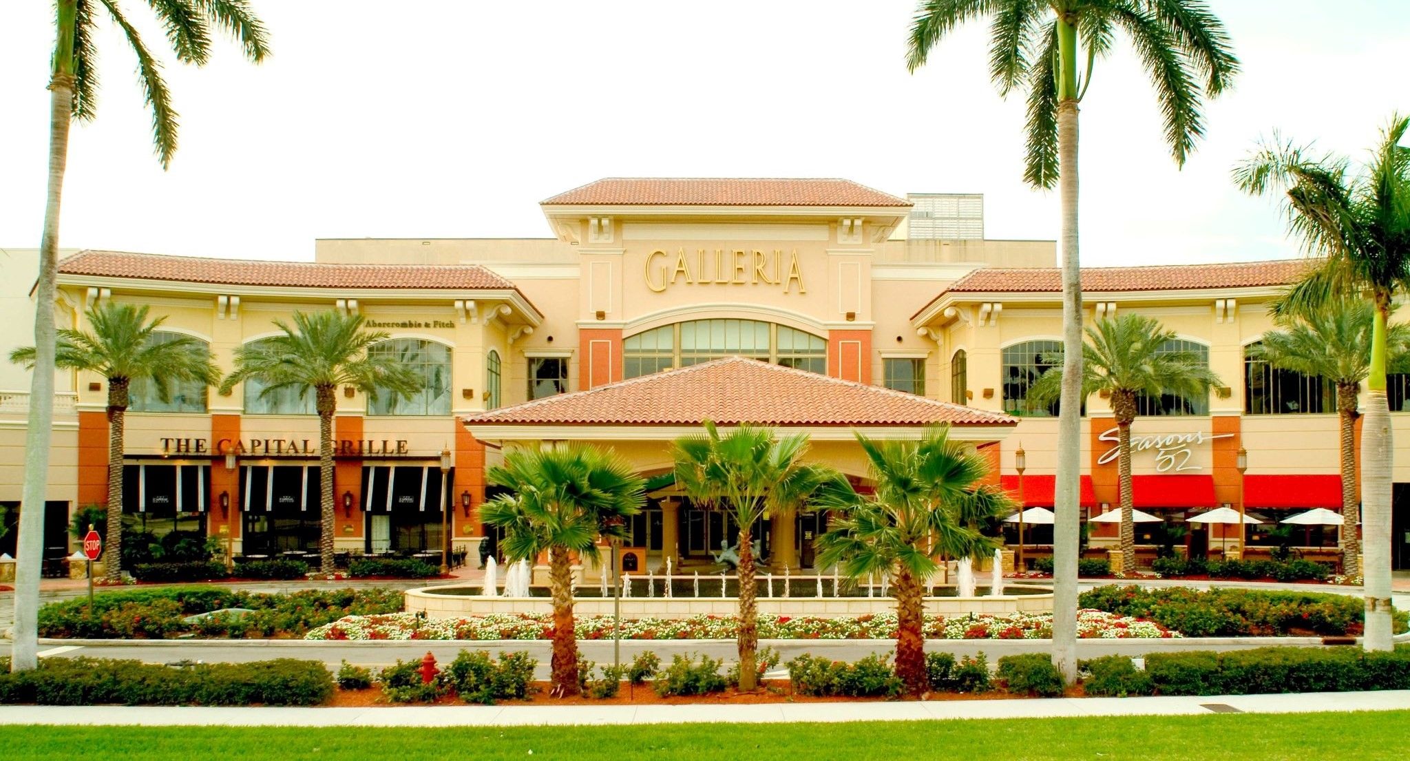 Galleria Mall home page